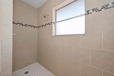 1010 Rhine Lane, Houston, TX 77090 - Photo 17