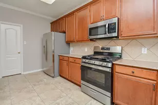 16021 Summerville Lake Dr, Tomball, TX 77377 - Photo 15