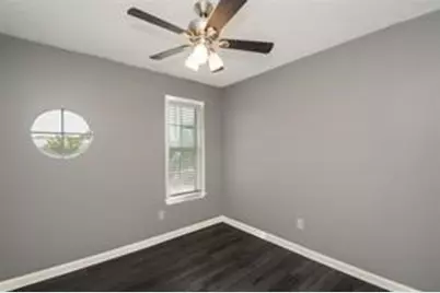 4838 Delano Street #B, Houston, TX 77004 - Photo 11