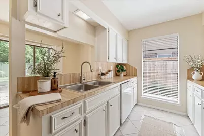 2758 Tinechester Drive, Kingwood, TX 77339 - Photo 7