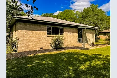 459 Davis Street, Fairfield, TX 75840 - Photo 1