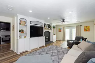 1714 Oak Valley Dr, Kemah, TX 77565 - Photo 9