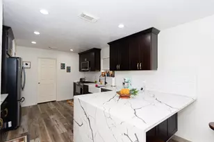 1714 Oak Valley Dr, Kemah, TX 77565 - Photo 11