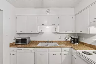 1711 Welsh Ave, College Station, TX 77840 - Photo 9