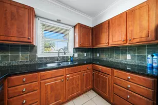 1723 Campbell Rd, Houston, TX 77080 - Photo 7