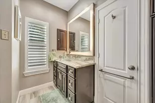 1639 Lakeside Enclave Dr, Houston, TX 77077 - Photo 27