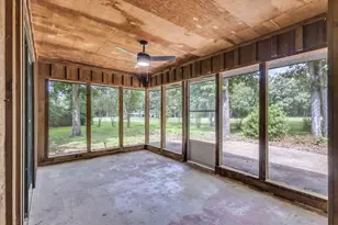 917 Huckleberry Ln, Warren, TX 77664 - Photo 27
