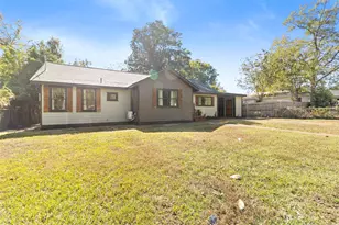 407 W Walt Davis Dr W, Woodville, TX 75979 - Photo 3