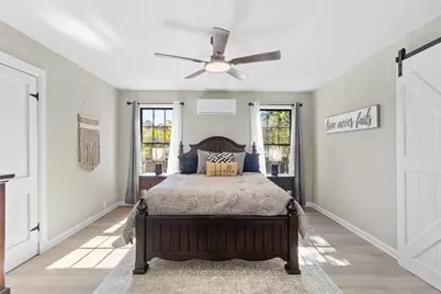 407 W Walt Davis Drive W, Woodville, TX 75979 - Photo 17