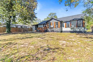 407 W Walt Davis Dr W, Woodville, TX 75979 - Photo 27