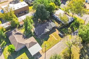 407 W Walt Davis Dr W, Woodville, TX 75979 - Photo 29