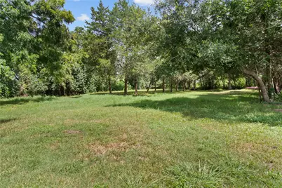 2305 Fm 1462 Road, Alvin, TX 77511 - Photo 13