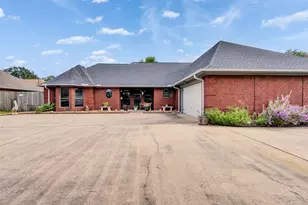 1717 24th Ave, Texas City, TX 77590 - Photo 29