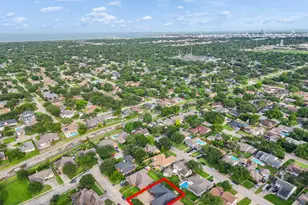 1717 24th Ave, Texas City, TX 77590 - Photo 3