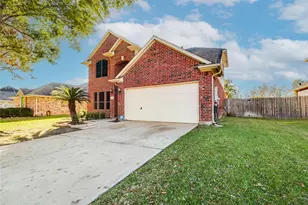 130 Annes Way St, Stafford, TX 77477 - Photo 1