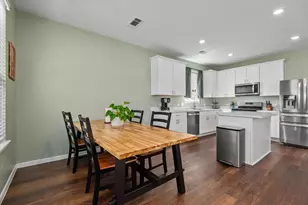 16307 Fontana Ct, Conroe, TX 77302 - Photo 9