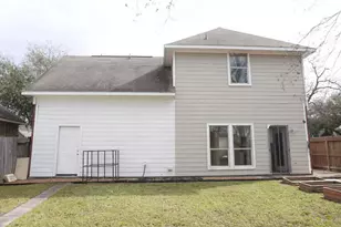 7916 Comal St, Houston, TX 77051 - Photo 21