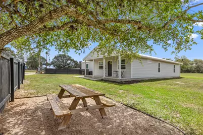 1884 County Road 218, Weimar, TX 78962 - Photo 19