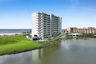 9420 Seawall Blvd, Galveston, TX 77554 - Photo 11