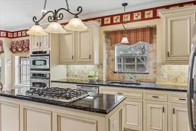 805 Murphy Lane, Friendswood, TX 77546 - Photo 9