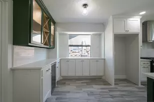 2111 Wycliffe Dr, Houston, TX 77043 - Photo 7