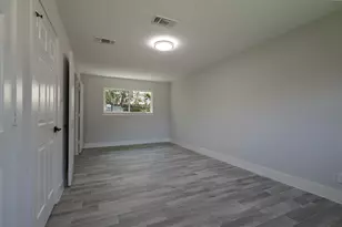 2111 Wycliffe Dr, Houston, TX 77043 - Photo 19