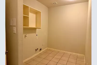 202 Almond Drive, Baytown, TX 77520 - Photo 7