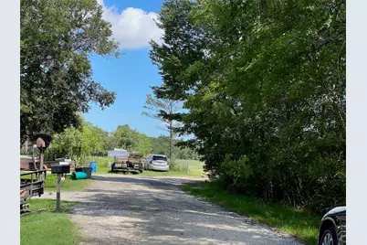 0 Beasley Ave, Hitchcock, TX 77563 - Photo 3