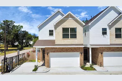 305 Queen Sude Lane, Houston, TX 77091 - Photo 1