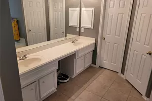 16215 Waiting Spring Cir, Houston, TX 77095 - Photo 11