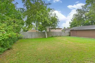 13 Hafer St, Baytown, TX 77520 - Photo 17