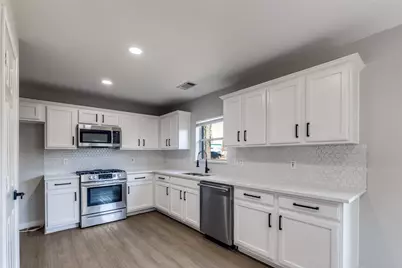 2103 Laurel Arbor Drive, Houston, TX 77014 - Photo 13