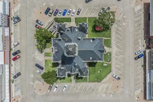 401 Bowie St, Hallettsville, TX 77964 - Photo 47