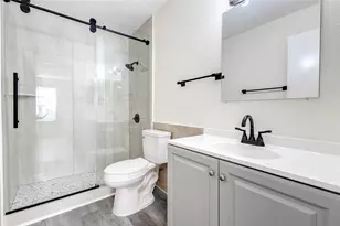 9700 Leawood Blvd, Houston, TX 77099 - Photo 15
