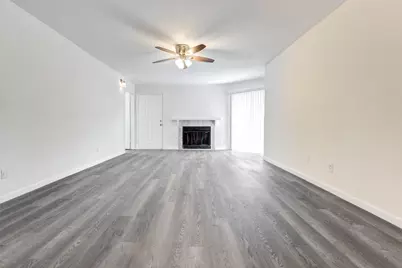 9700 Leawood Boulevard #201, Houston, TX 77099 - Photo 5