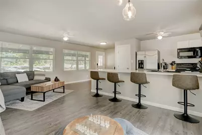 261 Commodore Drive, Livingston, TX 77351 - Photo 7