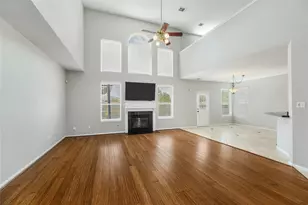 20735 Deauville Dr, Spring, TX 77388 - Photo 9