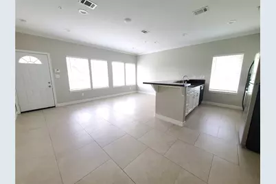 501 E Davis Street #1, Conroe, TX 77301 - Photo 3