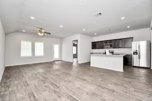 14068 W Crystal Cave Ln, Conroe, TX 77384 - Photo 21