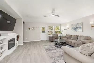 2435 Colonial Springs Lane, Spring, TX 77386 - Photo 7