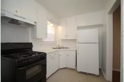 8819 Timberside Drive #10, Houston, TX 77025 - Photo 3