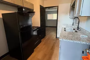 7210 Dahlia St, Houston, TX 77012 - Photo 3