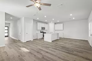 7806 Bergamot Cir, Magnolia, TX 77354 - Photo 3