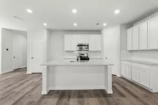 7806 Bergamot Cir, Magnolia, TX 77354 - Photo 5