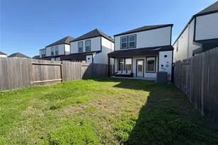 2913 Crown Gate Dr, Houston, TX 77047 - Photo 21