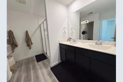 2913 Crown Gate Drive, Houston, TX 77047 - Photo 13