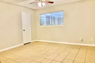 9410 Grannis St, Houston, TX 77075 - Photo 9