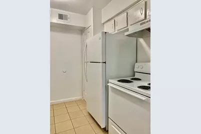 9410 Grannis Street #A, Houston, TX 77075 - Photo 5