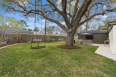10619 Cranbrook Road, Houston, TX 77042 - Photo 31