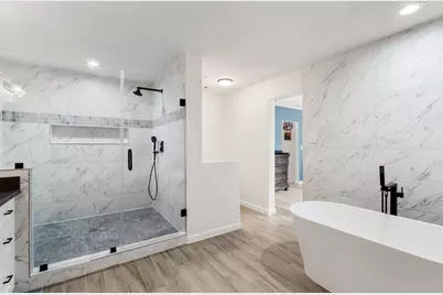 10619 Cranbrook Road, Houston, TX 77042 - Photo 21